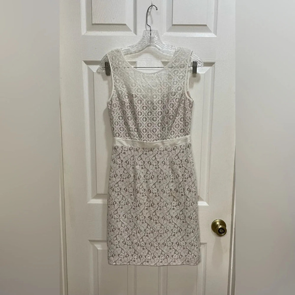 BCBG Max Azria White Tan Mixed Lace Sheer Sleeveless Shealth Dress Wedding 4 - Picture 1 of 15